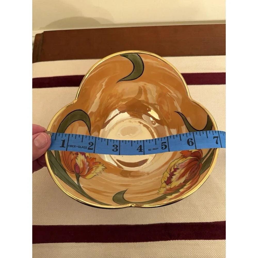 VTG Noritake Lusterware Bowl w/ Iridescent Peach Interior Painted Floral Motifs.